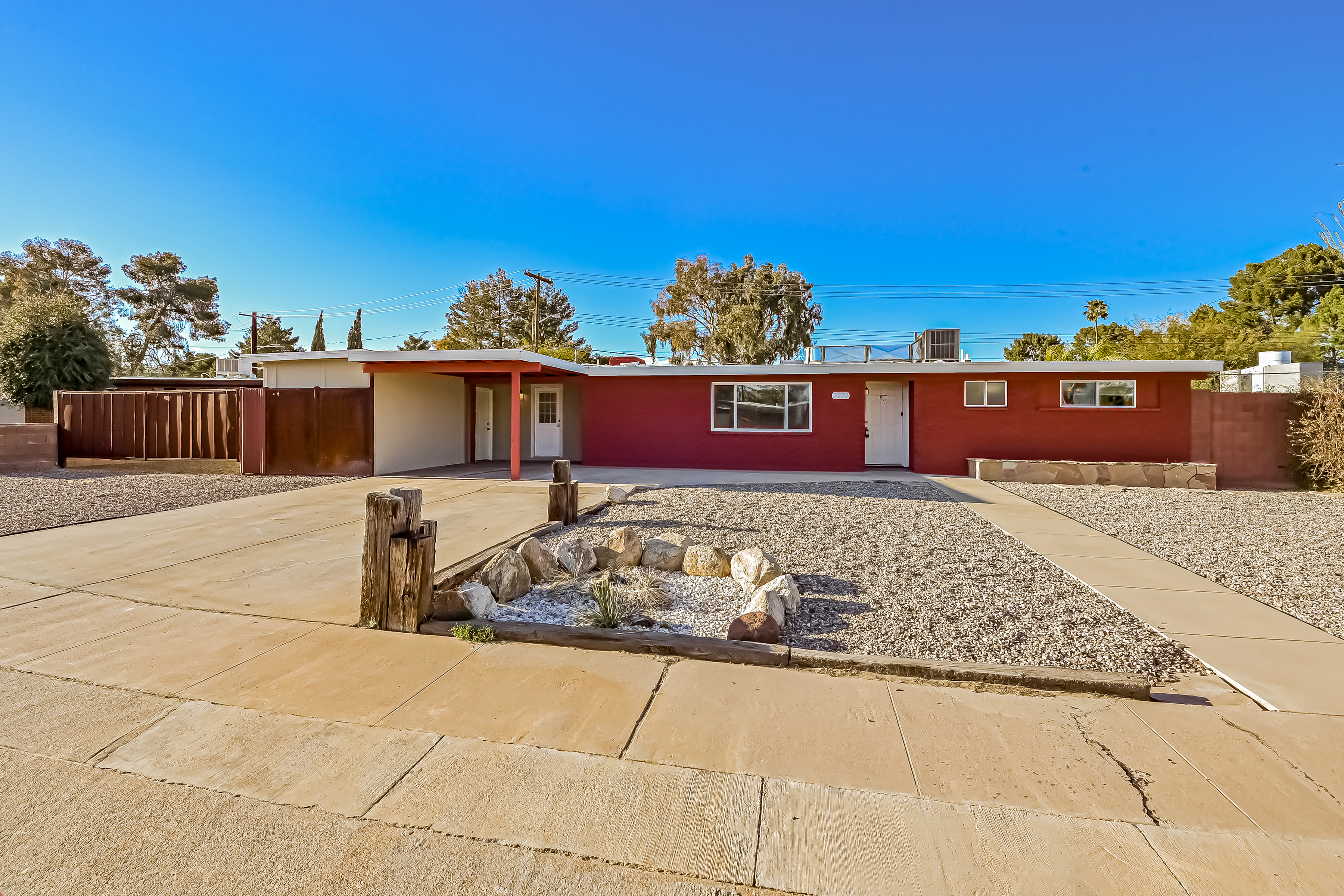 7237 E Pierce Pl Tucson, AZ 85710